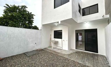 🏡Bonita Casa en venta en la colonia azteca 🏡