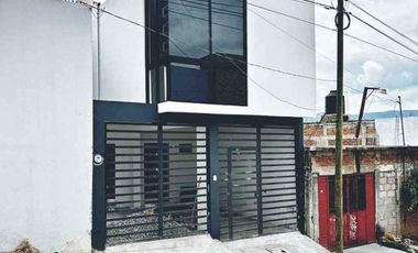 🏡Bonita Casa en venta en la colonia azteca 🏡