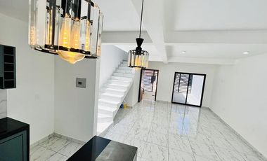 🏡Bonita Casa en venta en la colonia azteca 🏡