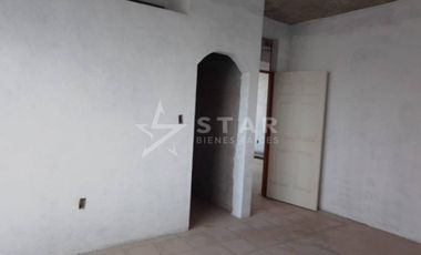 CASA EN COL. LA VENTA