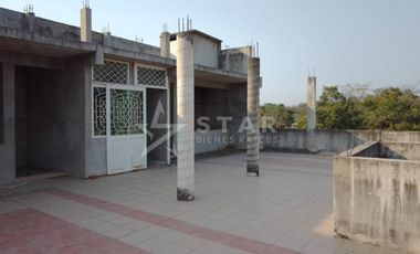 CASA EN COL. LA VENTA