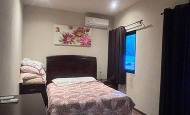 CASA EN RENTA EN SANTIAGO EL CERCADO N.L.