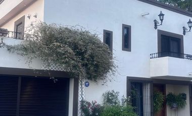 CASA EN RENTA EN SANTIAGO EL CERCADO N.L.