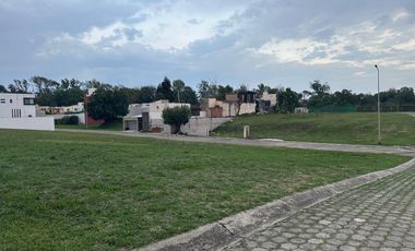 Terreno en Venta Fraccionamiento Fuentes de Moratilla Puebla