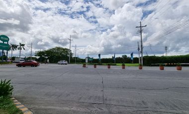 FOR LEASE! 742 sqm Commercial Lot adjacent to Sto. Niño Cathedral at Southwoods, Biñan