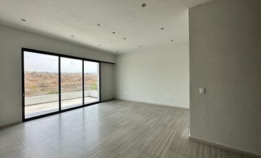 CASA EN VENTA EN LOMAS DE COCOYOC