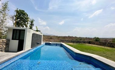 CASA EN VENTA EN LOMAS DE COCOYOC