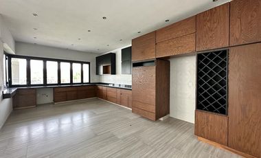 CASA EN VENTA EN LOMAS DE COCOYOC