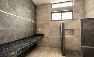 CASA EN VENTA EN LOMAS DE COCOYOC