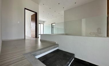 CASA EN VENTA EN LOMAS DE COCOYOC