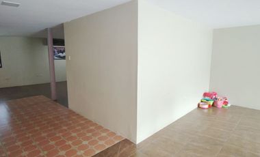Alquiler Casa en Lago de Capeira 2350 metros de terreno Norte Guayaquil - C242