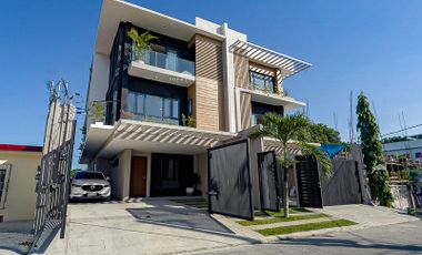 📣NEW PRICE ALERT!🚨 Brand New 3-Storey Modern Duplex House for Sale in Afpovai, Taguig Nr. BGC, C5 Road, East Service Road, NAIA Airport