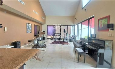 CASA EN RENTA, CUMBRES DEL CAMPESTRE, CON O SIN MUEBLES, 4 REC CON BAÑO, 6 AUTOS