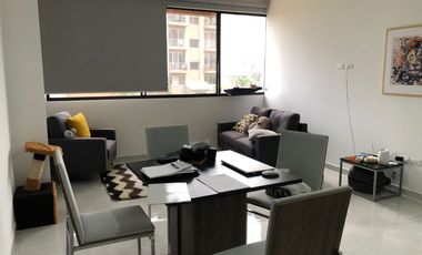 vendo departamento de 2 dormitorios frente al Centro Comercial El Dorado.