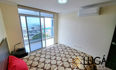 Suite Amoblada con balcón vista al mar en Renta, sector Playa Murciélago, cerca a Mall del Pacífico Manta