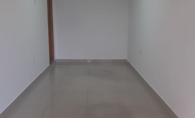 ARRIENDO LOCAL EN CALLE 30 EDS