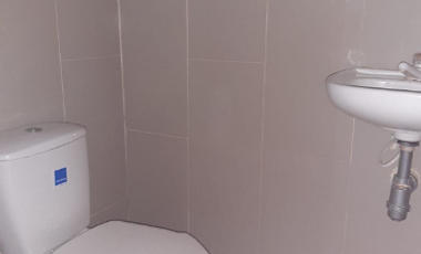 ARRIENDO LOCAL EN CALLE 30 EDS