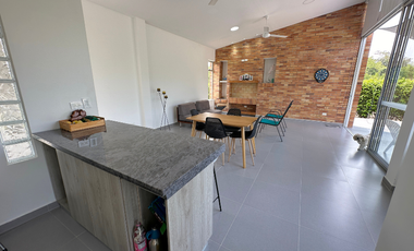 Casa con gran diseño en Restrepo