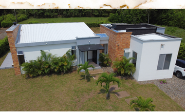 Casa con gran diseño en Restrepo