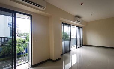 Rent to own 3 bedroom high end condo unit for sale in St. Moritz BGC