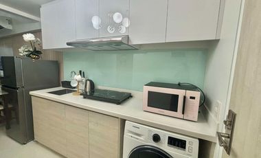 FOR SALE - 1BR SEAVIEW LOFT IN MANDANI BAY, MANDAUE CEBU. INTERIOR DESIGNED & FURNISHED.