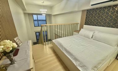 FOR SALE - 1BR SEAVIEW LOFT IN MANDANI BAY, MANDAUE CEBU. INTERIOR DESIGNED & FURNISHED.