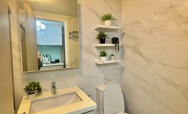 FOR SALE - 1BR SEAVIEW LOFT IN MANDANI BAY, MANDAUE CEBU. INTERIOR DESIGNED & FURNISHED.