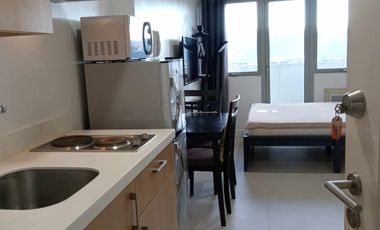 COMM18XXR: For Sale Fully Furnished Studio Unit with Balcony in The Residences at Commonwealth