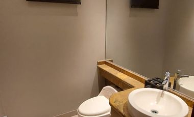 Via La Costa, Renta de Linda Casa 3 Dorm. con Piscina y Vista Al Lago