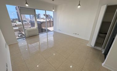 Arriendo oficina planta libre moderna en el centro de Antofagasta
