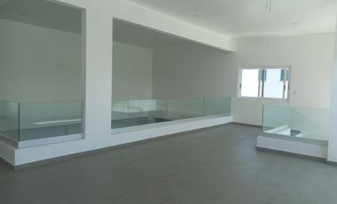 CASA EN VENTA EN LOMAS DE COCOYOC