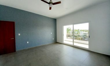 CASA EN VENTA EN LOMAS DE COCOYOC
