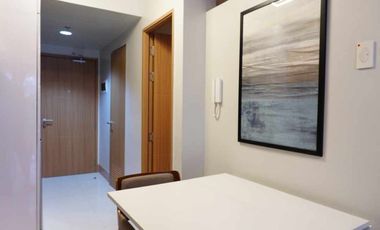 SHORETHREE04XXT1: For Rent Fully Furnished 1BR with Balcony in Shore 3 Residences