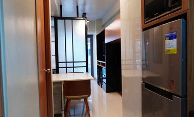SHORETHREE04XXT1: For Rent Fully Furnished 1BR with Balcony in Shore 3 Residences