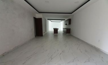 Venta de casa en Rancho San Juan Zona Esmeralda con cine y alberca