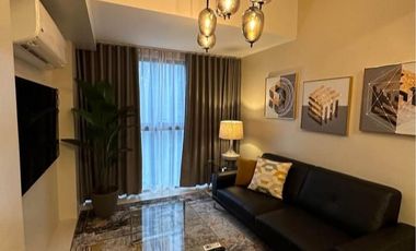 2BR with Parking for Lease in Uptown Ritz BGC