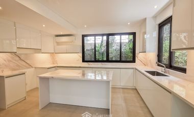 For Sale Modern House in Magallanes Makati