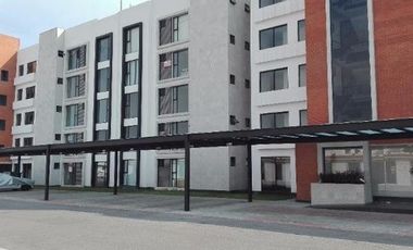 En RENTA Departamento Amueblado… Los Castaños Club Residencial.