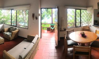 HERMOSA CASA VACACIONAL CON PISCINA PROPIA, EN VENTA! NEGOCIABLE!!!