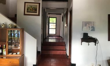 HERMOSA CASA VACACIONAL CON PISCINA PROPIA, EN VENTA! NEGOCIABLE!!!