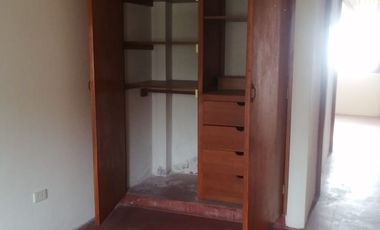 LURIN  SE VENDE TERRENO y 4 MINI DEPAS  UBICACION CENTRICA 1,350 M2