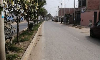 LURIN  SE VENDE TERRENO y 4 MINI DEPAS  UBICACION CENTRICA 1,350 M2