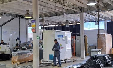 VENTA O ARRIENDO GALPON INDUSTRIAL NORTE DE QUITO, SECTOR LA CRISTIANIA