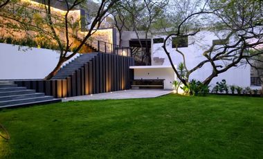 RESIDENCIA EN VENTA EN LAS CAÑADAS DE LUJO ZAPOPAN