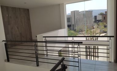INCREIBLE CASA EN VENTA VALLES DEL MOLINO, LEON, GUANAJUATO