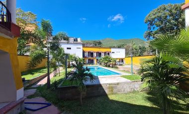 VENTA DE HOTEL CON LOCALES EN LANDA, SIERRA GORDA, QUERÉTARO.