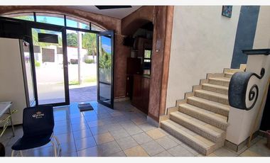 VENTA DE HOTEL CON LOCALES EN LANDA, SIERRA GORDA, QUERÉTARO.