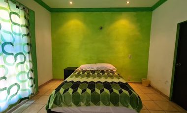 VENTA DE HOTEL CON LOCALES EN LANDA, SIERRA GORDA, QUERÉTARO.