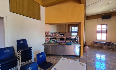 VENTA DE HOTEL CON LOCALES EN LANDA, SIERRA GORDA, QUERÉTARO.