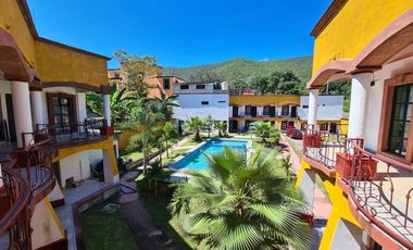 VENTA DE HOTEL CON LOCALES EN LANDA, SIERRA GORDA, QUERÉTARO.